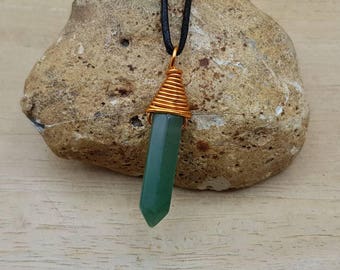 Copper Green Aventurine point Pendant. Reiki jewelry uk. Wire wrap pendant. Hexagonal point necklace. 30x9mm stone