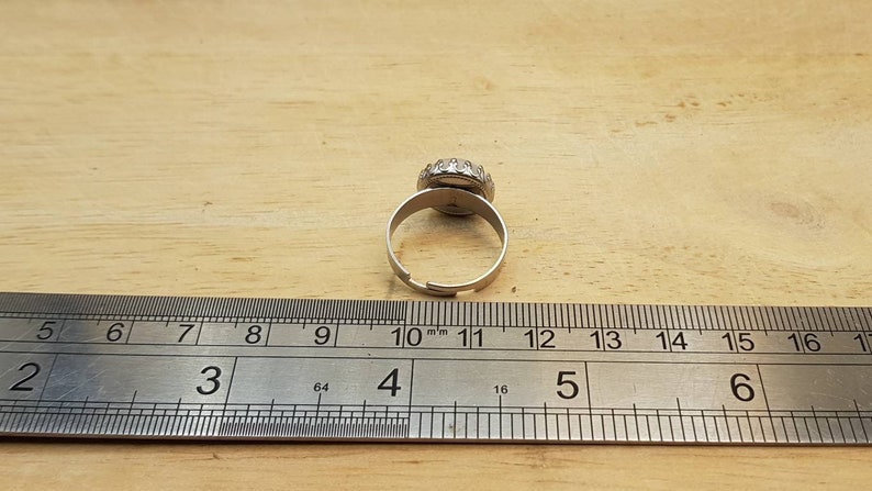 Women/'s White ring June Birthstone Stainless steel Hypoallergenic Rainbow moonstone adjustable Ring Reiki jewelry uk 12mm gemstone