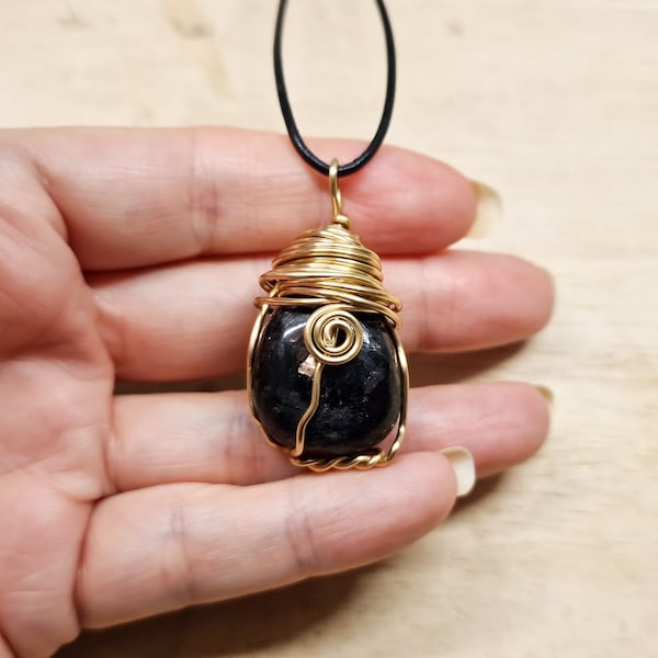 Rare Nuummite pendant. Black 'Sorcerers stone'. Nuumite Brass Wire wrapped Reiki jewelry uk.