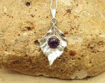 Purple Amethyst Leaf Pendant necklace. Reiki jewelry uk. February birthstone. 6mm stone