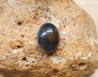 Simple oval Bloodstone pendant necklace.  March birthstone. Reiki jewelry uk. Dark Green semi precious stone 18x13mm. 925 sterling silver