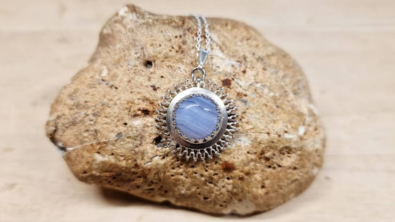 Blue lace agate sun pendant. 925 sterling silver. Reiki jewelry uk. Pisces jewelry. Blue semi precious. 12mm stone