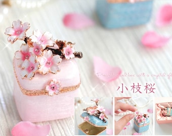 From JAPAN,Beautiful sprig Cherry blossoms & sakura ring box/jewelry box,ring case,birthday gifts,interior gifts