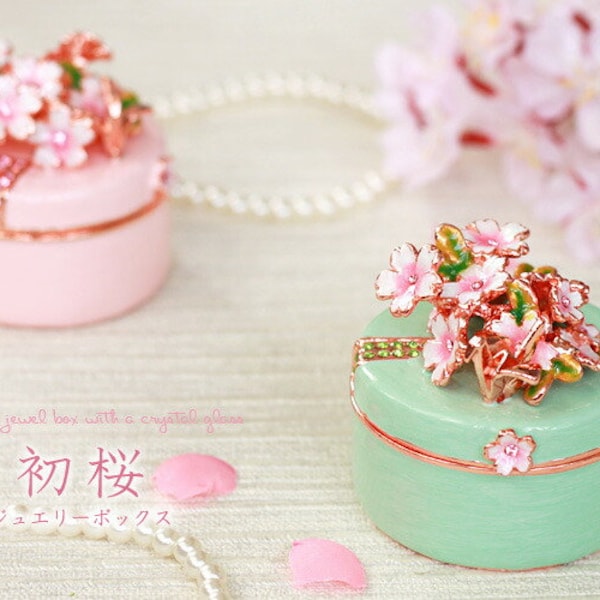 From JAPAN,Beautiful sprig Cherry blossoms & crane Jewelry Box,jewelry case,ring box,SAKURA,birthday,interior gifts