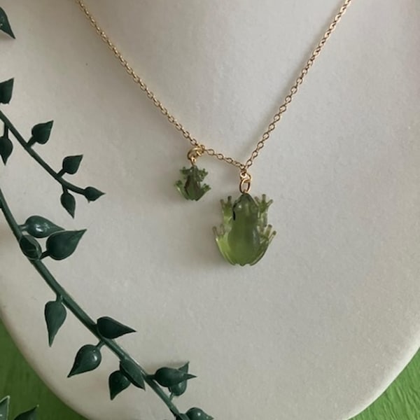 Frog pair Pendant,Handmade in translucent resin necklace/pin/earrings/jewelry box
