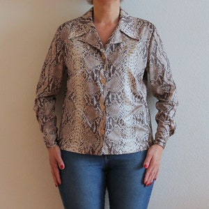 Snake Print Blouse Vintage Blouse Python Print Women Blouse Animal Snakeskin Print Blouse Brown Long Sleeve Button up Large Size