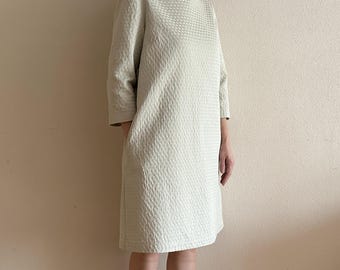 Vintage Marimekko “Biak Pimpom” Textured Shift Dress Cream Beige 3/4 Sleeve Minimalist Mod Style Size 40 (M/L)