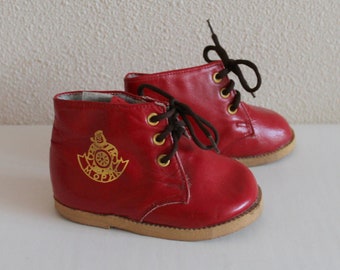Soviet Baby Shoes Children's Boots Made in the USSR Shoes Red Leather Shoes Kids Shoes Vintage Children Shoes