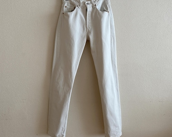 W 31 L 34 Vintage Levi’s 501 White Jeans Classic Straight Leg Denim Levi Strauss 90s Levi’s 501 Off White Denim Pants High Waist Button Fly