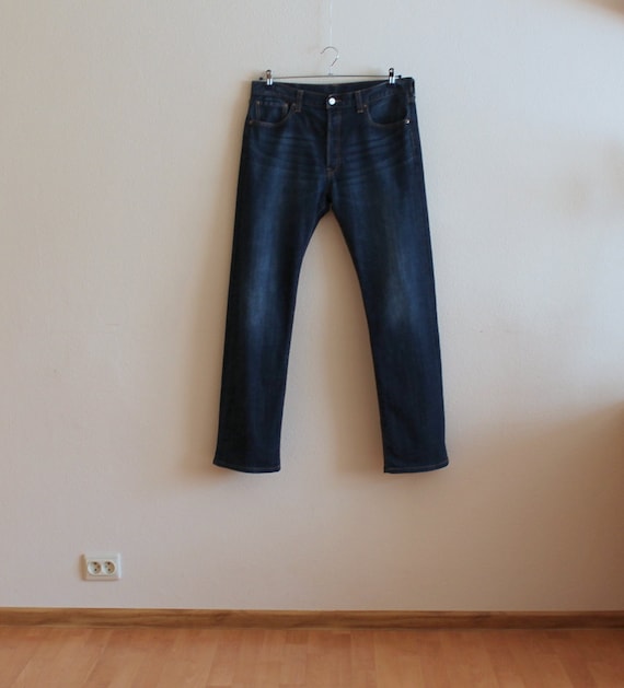 levi jeans size 44 waist