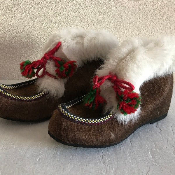 custom fur boots