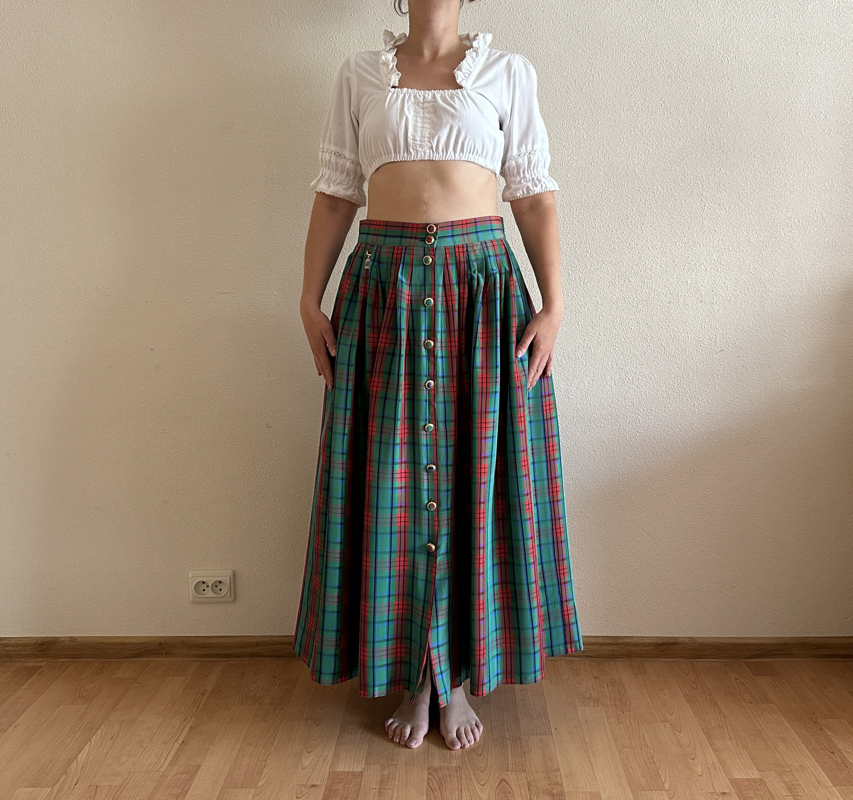 CLASSIC MALAGETA SKIRT RED VERMILLION