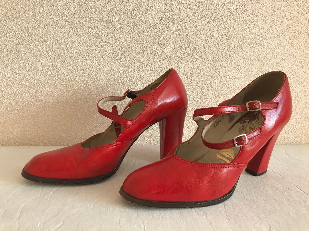 Vintage Shoes Red Heeled Shoes Made in Yugoslavia Women Shoes Red Leather Shoes Genuine Leather