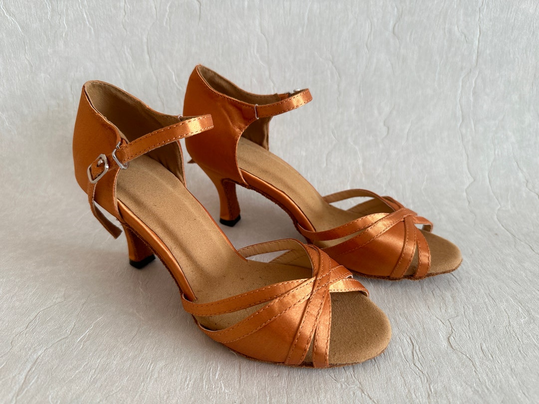 Zapatos de baile latino de satén, sandalias naranjas para mujer
