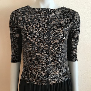 Snake Skin Print Top Vintage Top Women Top Animal Print Blouse Black Gold 3/4 Sleeve Stretchy Shirt