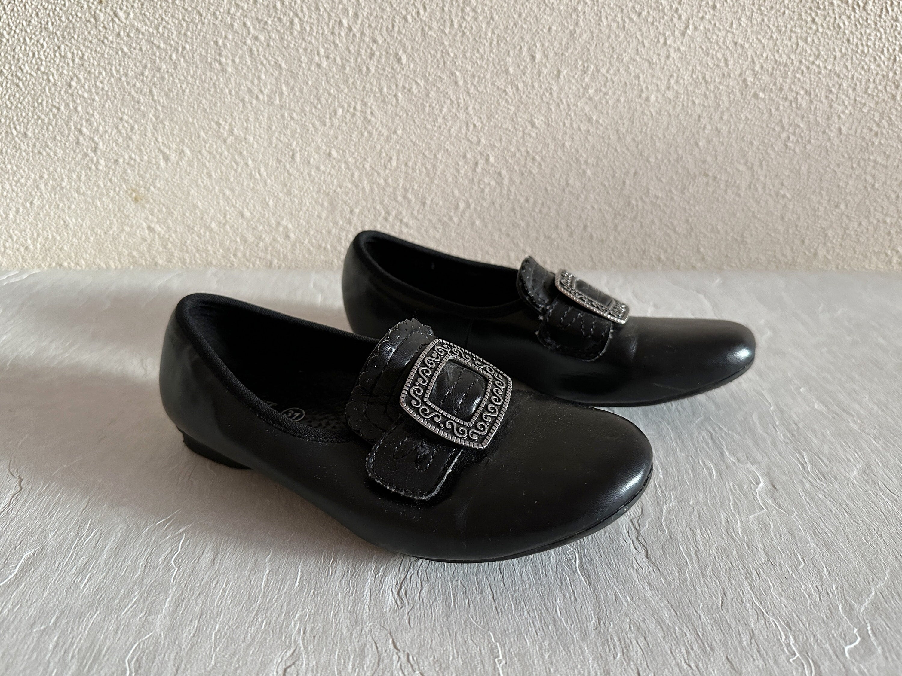 Folklore Shoes - Etsy