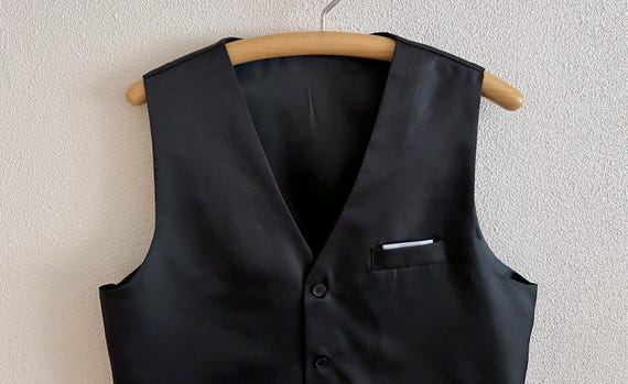Men's Black Formal Waistcoat Classic Polyester Suit Vest with Pocket Detail Adjustable Back Dress Vest Tuxedo Wedding Groomsmen Vest