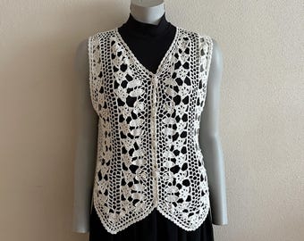 Chaleco de mujer blanco de crochet con encaje del oeste, chaleco de verano de crochet para mujer, chaleco bohemio hippie con botones