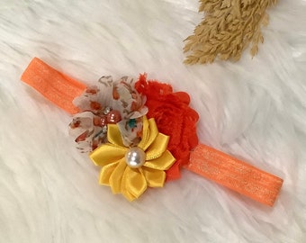 Diadema floral otoñal: lazo de perla naranja quemado y amarillo