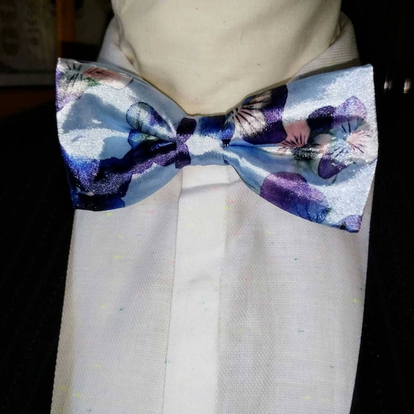 Blue  Purple  Bow ties, Men's Satin  Bowties, Floral  Bowtie,Dusty Blue Wedding,Lavander Bow Tie,Unisex Bow Tie,Formal Event,Grooms