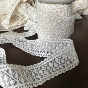 French lace Trim,Antique lace,Mesh Lace Trim,Sewing lace,Vintage lace,Ivory Lace,Lace Fabric,Lace by the Yard,Shabby Chic Lace