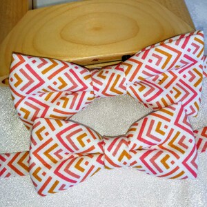 Pink Orange Chevron Bowtie, Freestyle Bowties, Bowtie Set, Bowtie for Wedding