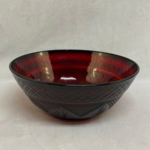 Vintage Ruby Red Cristal d&#39;Arques Durand Luminarc Serving Bowl
