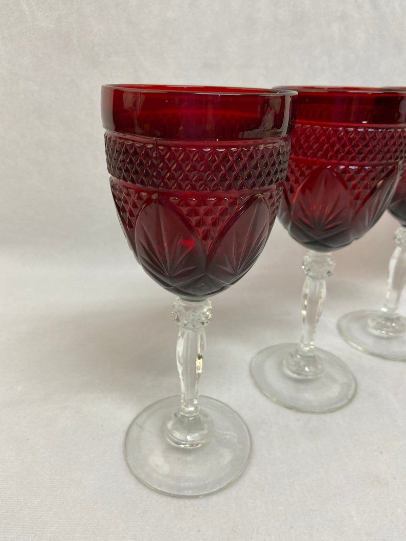Vintage Ruby Red Cristal d/'Arques Durand Tall Wine Glasses Set of 4