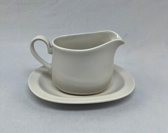 Vintage Corning Beige Gravy Boat and Plate