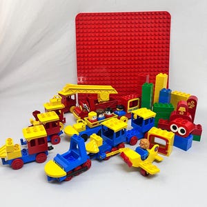Vintage duplo train sale