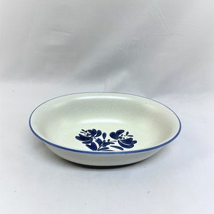 Vintage Pfaltzgraff Yorktown Oval Vegetable Serving Bowl