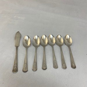 Vintage Wm Rogers Lido Pattern 1938, Set of 6 Teaspoons and 1 Butter Knife