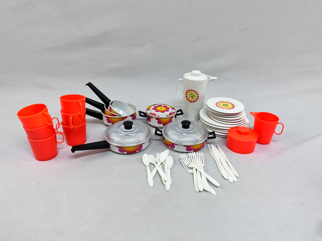 Vintage Toy Dishes, Cookware and Utensils, 50 Pieces - Etsy