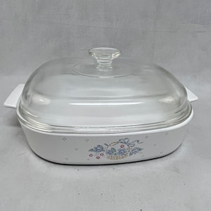 Vintage Corning Ware Country Cornflower Casserole Dish, A-10-B