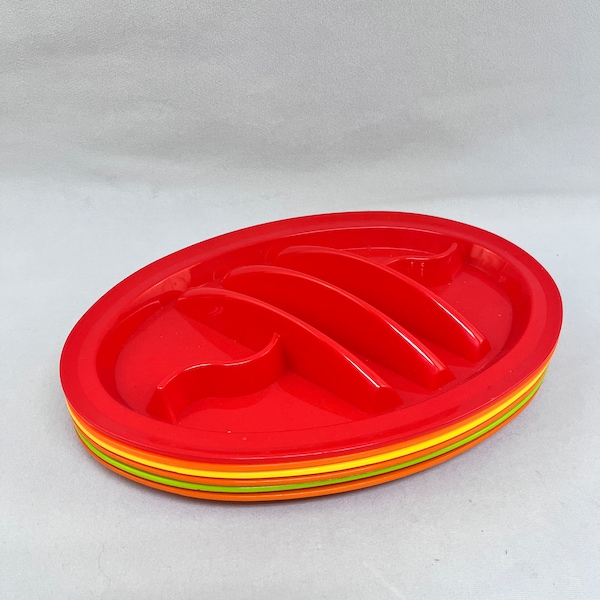 Plastic Divided Taco Plates, Set of 6