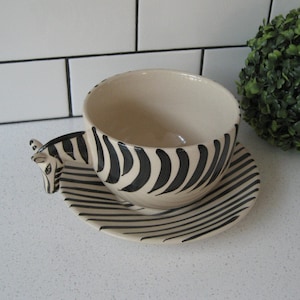 7" Massive Vintage 3D Figural Zebra Handpainted Mug Plate Set Soup Coffee Floating Candle Africa Safari tea coffee hot chocolate lover gift