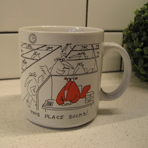 XL Vintage This Place Sucks Tazza da caffè 1987 Formichiere Aardvark Fumetto OZ rat race retrò cartone animato nero bianco ufficio pausa caffè scrivania