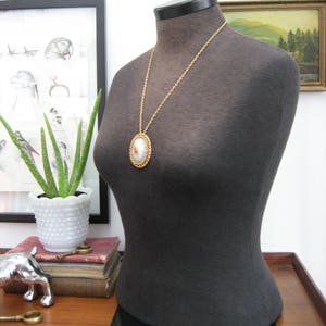 Vintage Real Limpet Shell Necklace Stamped Cable chain Gold tone metal Large Pendant Naturalist Retro Nautical gift date night classy