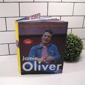 10&quot; Vintage Happy Days With The Naked Chef Jamie Oliver Cookbook Hardcover with Dust Jacket Food Network chef family gathering dinner gift