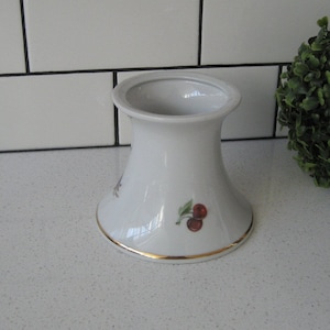 Vintage JLMENAU Vase Graf Von Henneberg Porzellan German Democratic Republic gold gilding cherries blackberries grapes
