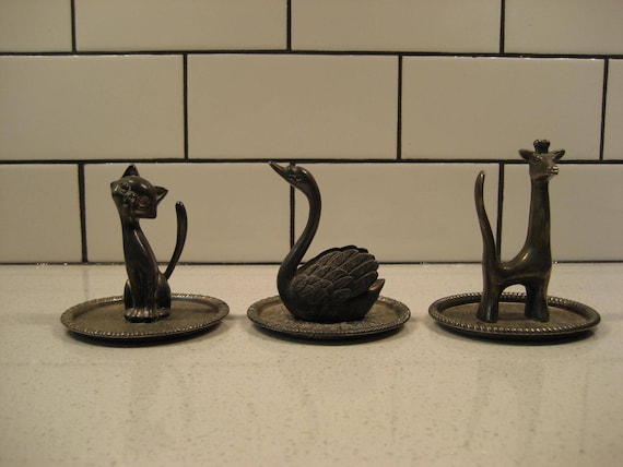 3.5” CHOICE Vintage Silver-plated Ring Holder Retro Swan Cat made in Hong Kong whimsical functional jewellery lover kitchen windowsill decor