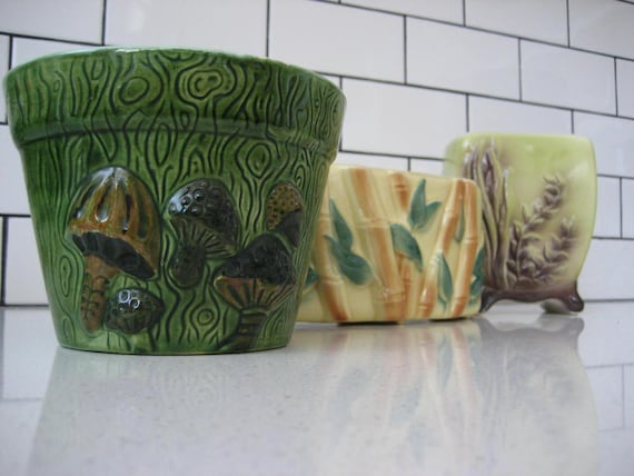 Wholesale Bulk Trio Vintage Embossed Planters Handmade Toadstool Pot Made  With Love Wheat Footed Oval Bamboo 1950s-70s Hairline Crack Gift - Etsy