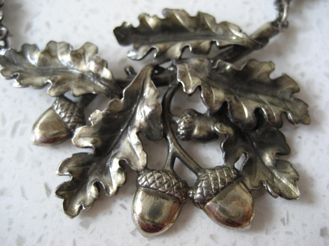 Vintage Sterling Silver Oak Leaves Acorns Repousse Necklace Etsy