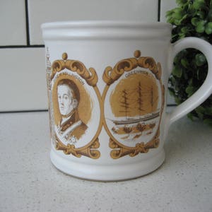 Caneca de cerâmica vintage Denby com esmalte acetinado fosco, estilo daguerreótipo, Londres, Hampton Court, feito na Inglaterra, presente de viagem para amantes de café