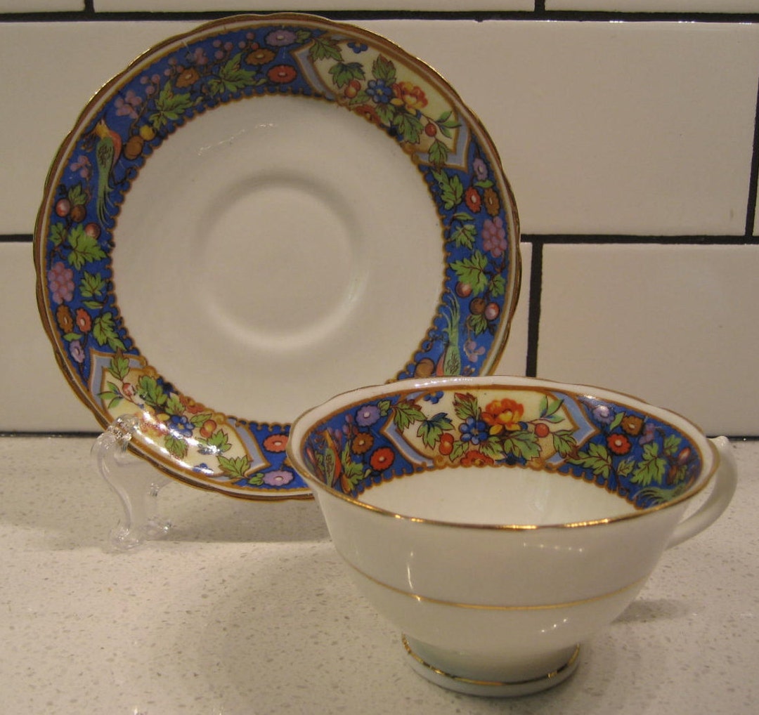 Juego De Taza Y Platillo De Cerámica Con Flores Iris Púrpura – Taza Café 250 Ml, Apto Lavavajillas, Regalo Elegante
