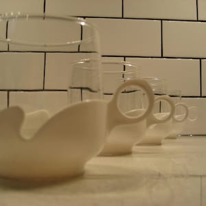 4pc Set Vintage Heat Resistant Glasses Mugs Removable Pure White Plastic base handle espresso corretto Retro post mod Memphis Milano style