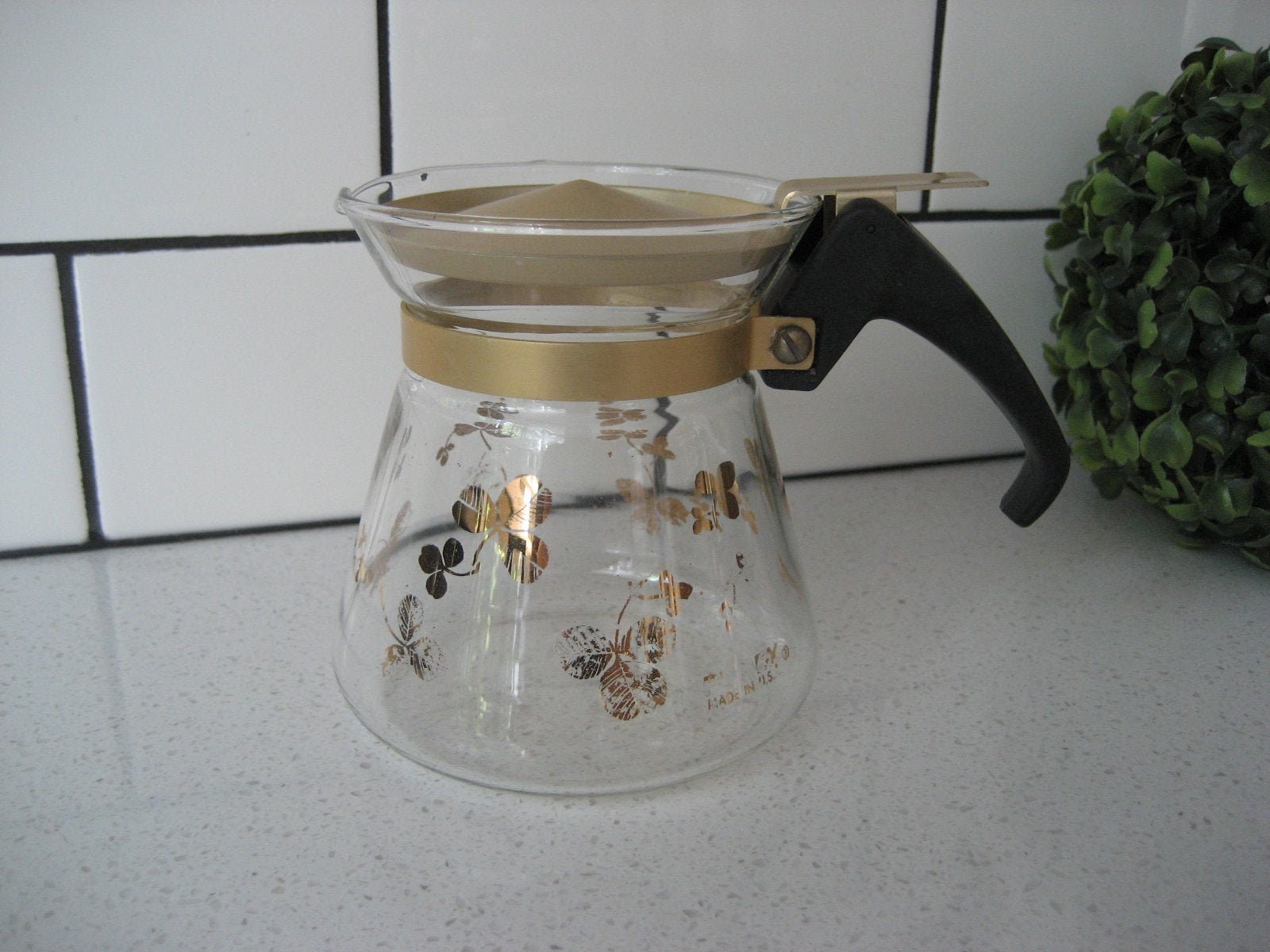 Mini top coffee carafe
