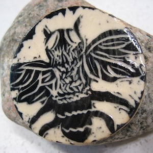 Vintage Bee Pottery Medallion Black & off-white Real Rock Glazed Artisan Retro pottery Save the Bees Canada nature gift meadow flowers boho