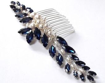 Dark blue crystal bridal hair comb, Something blue, White pearl, Floral comb, Navy wedding