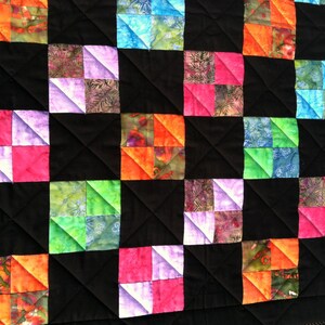 Wall hanging or lap quilt image 2